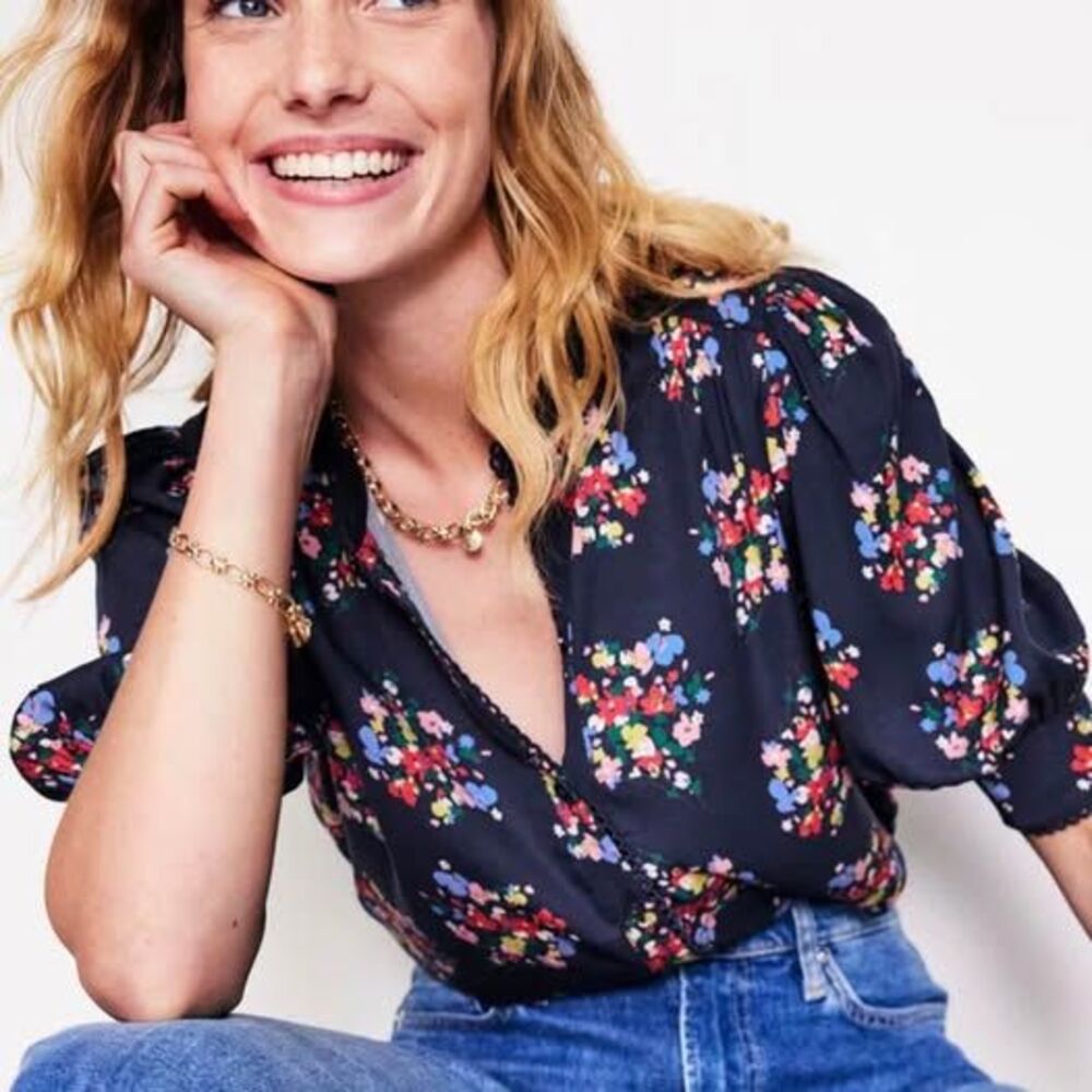 Boden Navy Floral Puff-Sleeve Blouse